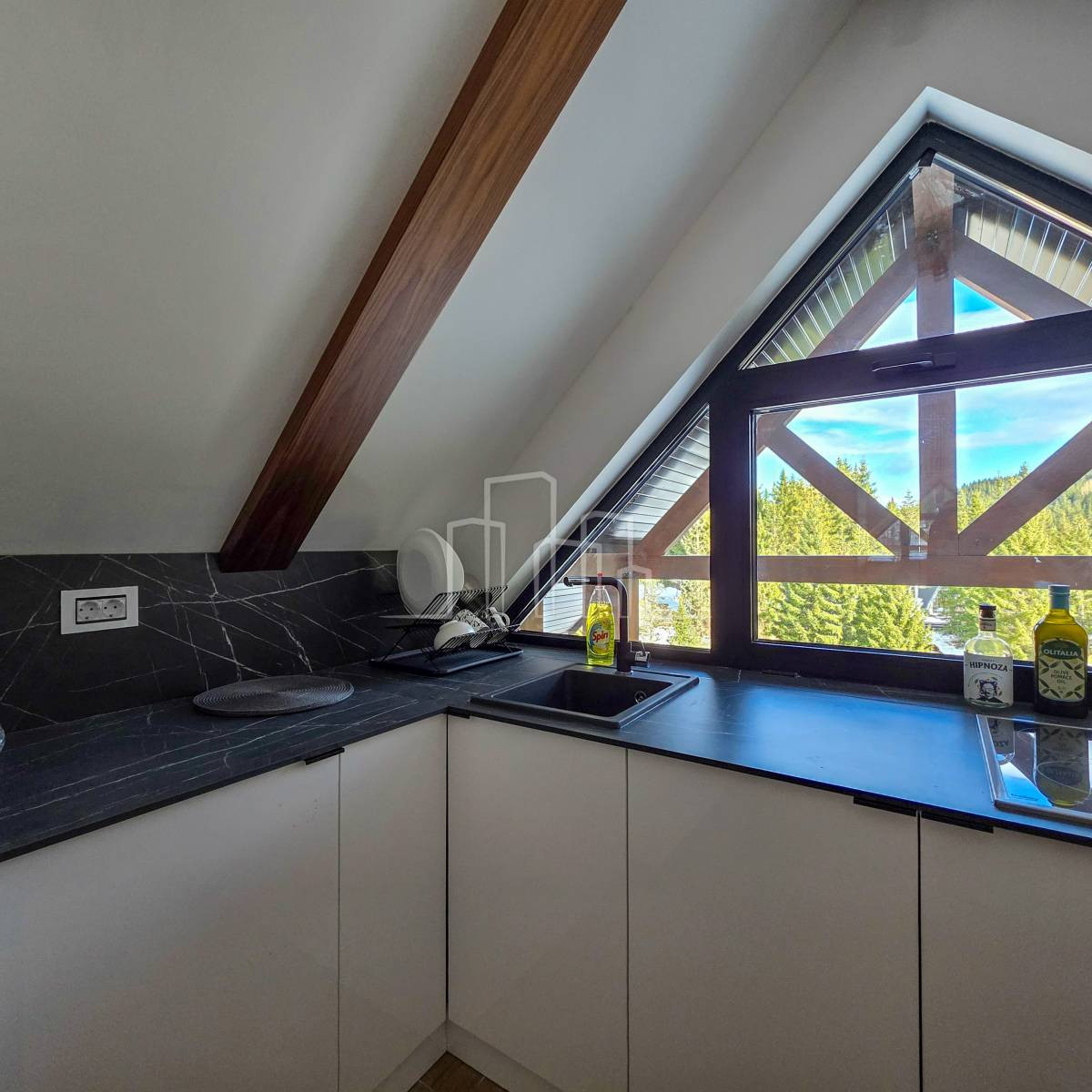 Opremljen Penthouse apartman 54m2 Dvorišta Jahorina prodaja 14