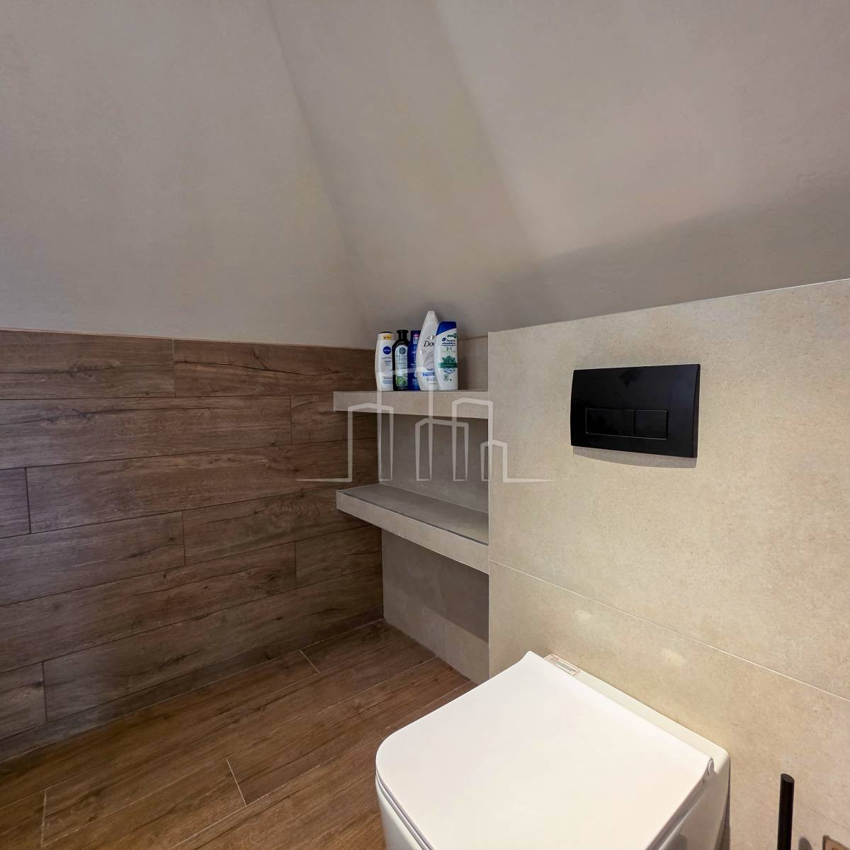 Opremljen Penthouse apartman 54m2 Dvorišta Jahorina prodaja 27
