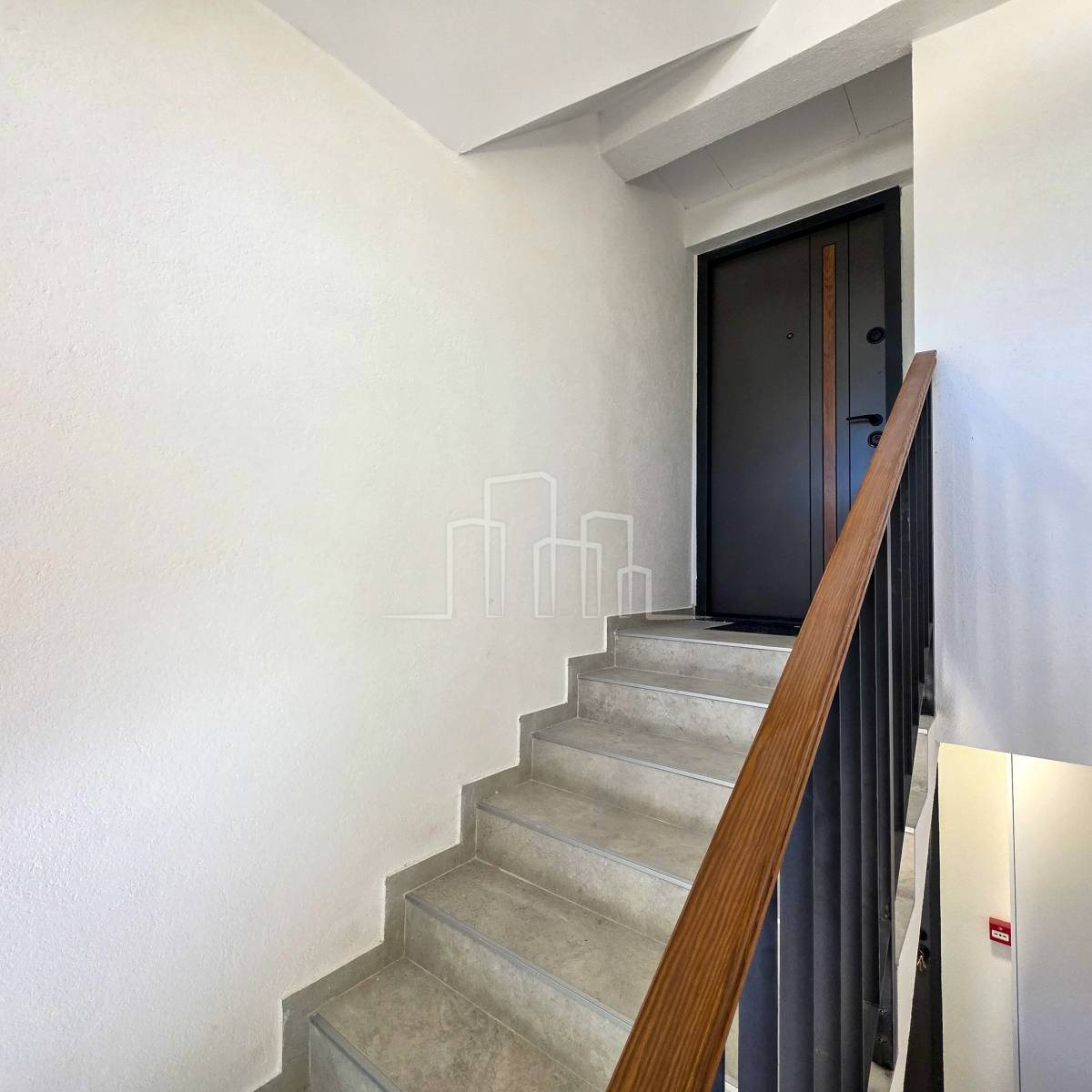 Opremljen Penthouse apartman 54m2 Dvorišta Jahorina prodaja 31