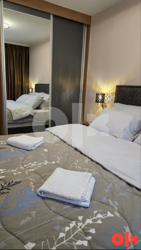 NOVO /Stan na dan Pale/ Apartman Sweet Home 7