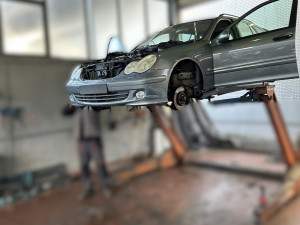 Vozilo u dijelovima MERCEDES C KLASA W203 FACELIFT 2004-2007
