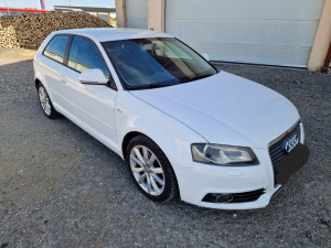 AUDI A3 1.6tsi 2009god DIJELOVI