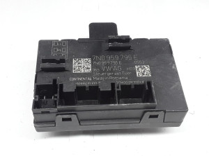 7N0959795E 7N0959795E ELEKTRONIKA VRATA  SKODA YETI 20