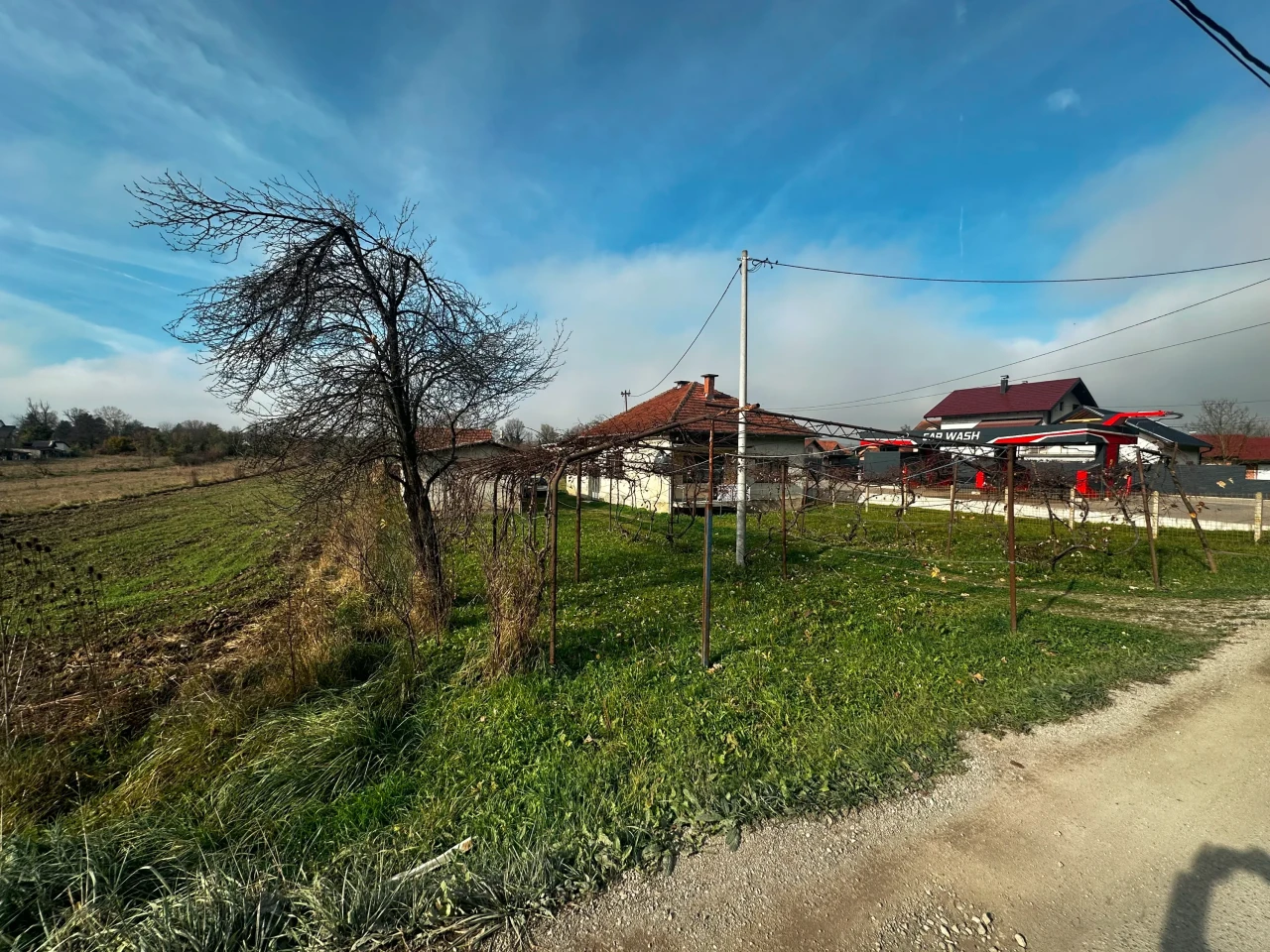 Kuća i plac na obali Vrbasa - 4094 m2 5