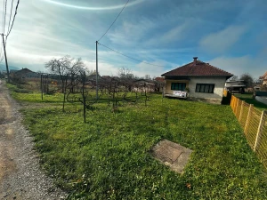Kuća i plac na obali Vrbasa - 4094 m2 photo 2