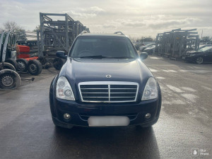 Motor wagen dizne automatik SsangYong Rexton 2010