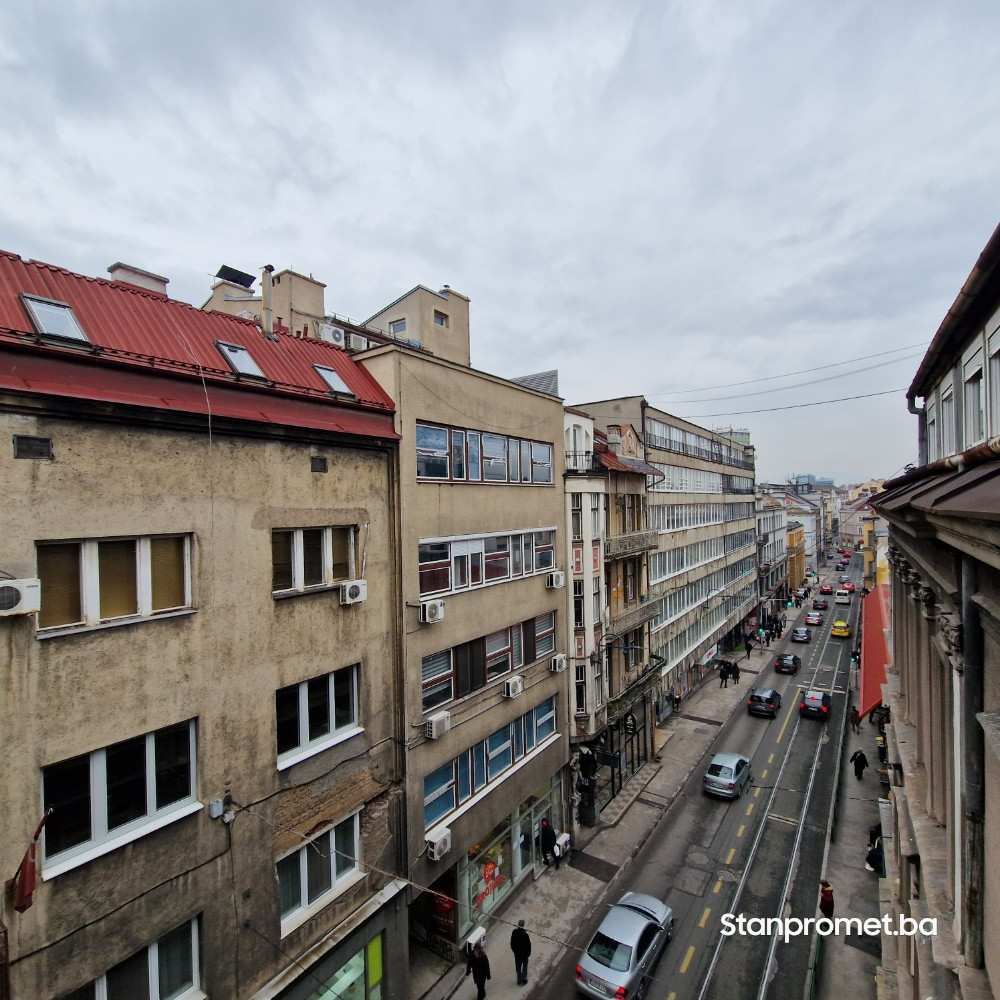 Salonski stan Katedrala prodaja Sarajevo 7