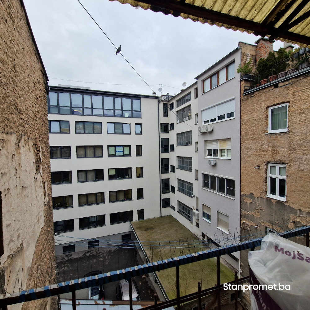 Salonski stan Katedrala prodaja Sarajevo 21
