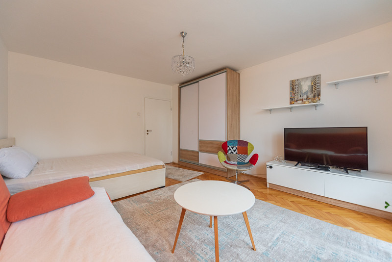 Stan Sarajevo - Centar - Koševo - 45 m² - Widok 5