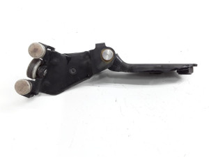 2K0843336A KLIZAC VRATA  Volkswagen CADDY 2003-2010