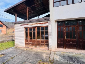 Kuća Sumbulovac, Pale 370m2 photo 2