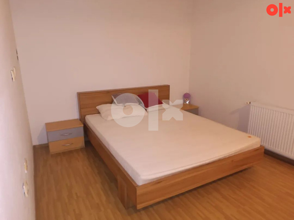 Banja Luka namještena kuća + poslovni prostor 12