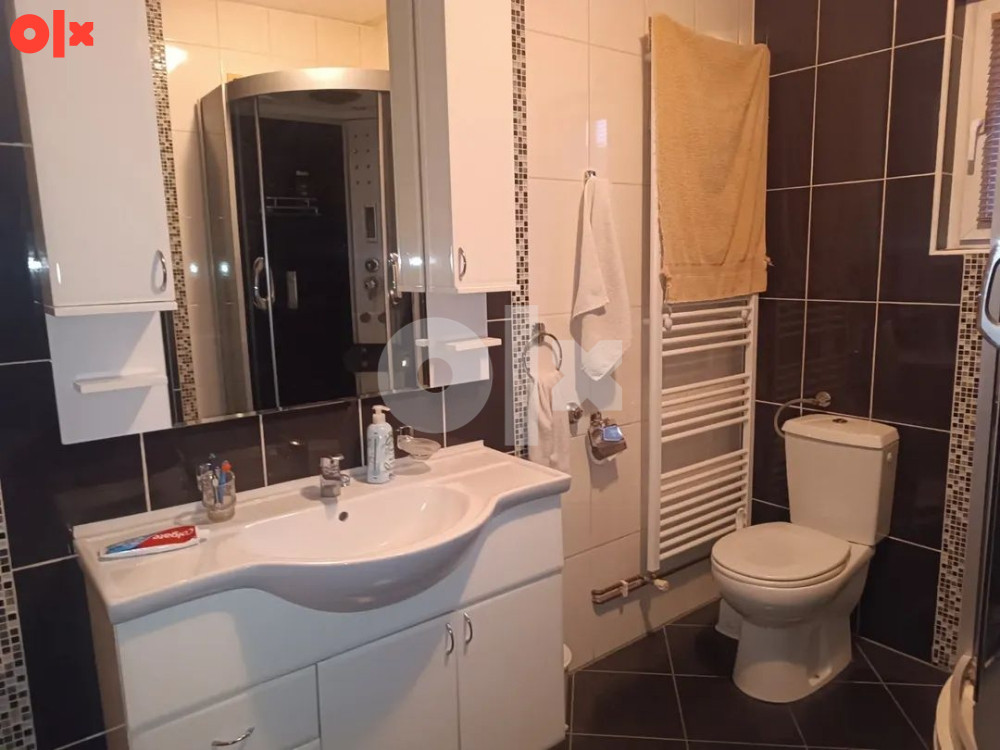 Banja Luka namještena kuća + poslovni prostor 19