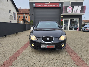 Seat Leon 1.6 TDI 2012 god 77 kw