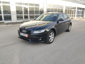 Audi A4 2.0 TDI Alcantara-Koza Xenon LED Limuzina Odlicno Stanje
