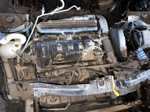 Motor, mjenjac, dijelovi PEUGEOT 207 MINI CITROEN C3 1.4 VTi