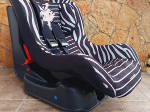 AUTOSJEDALICA ZA DJECU 0-18 KG   ZEBRA