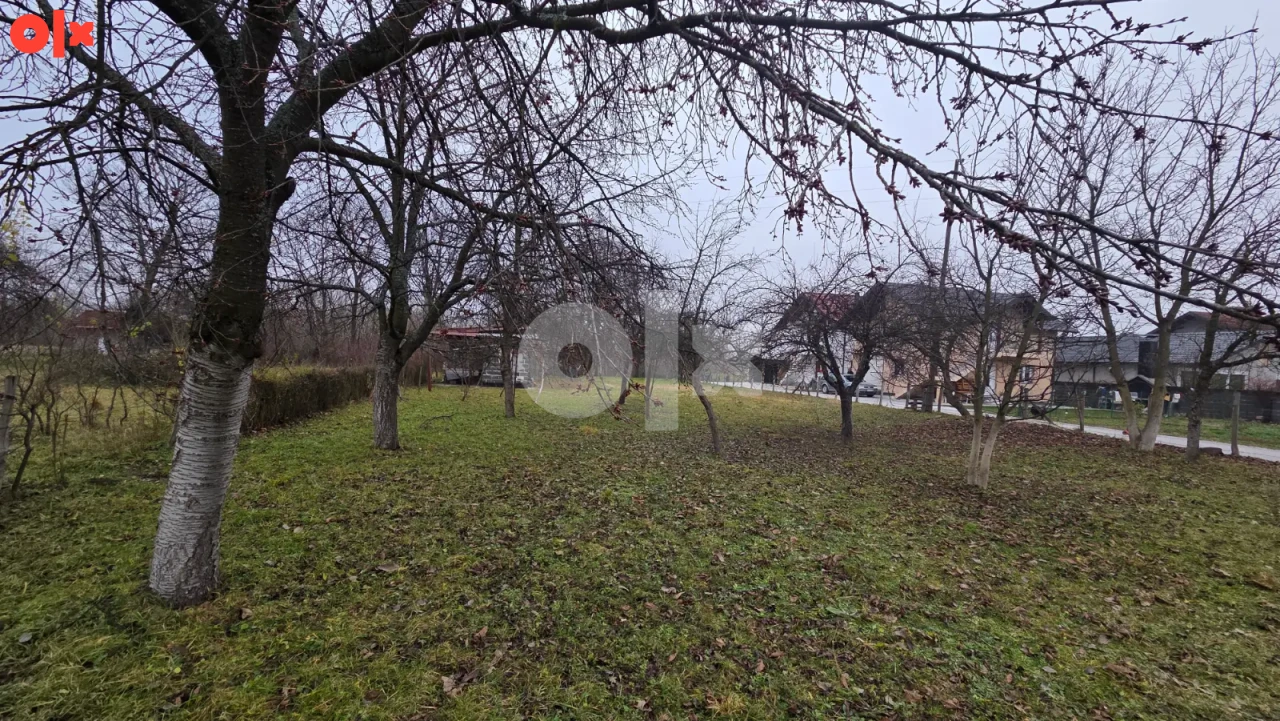 Zemljište Ilidža, Osik / 2336m2/3570m2 15