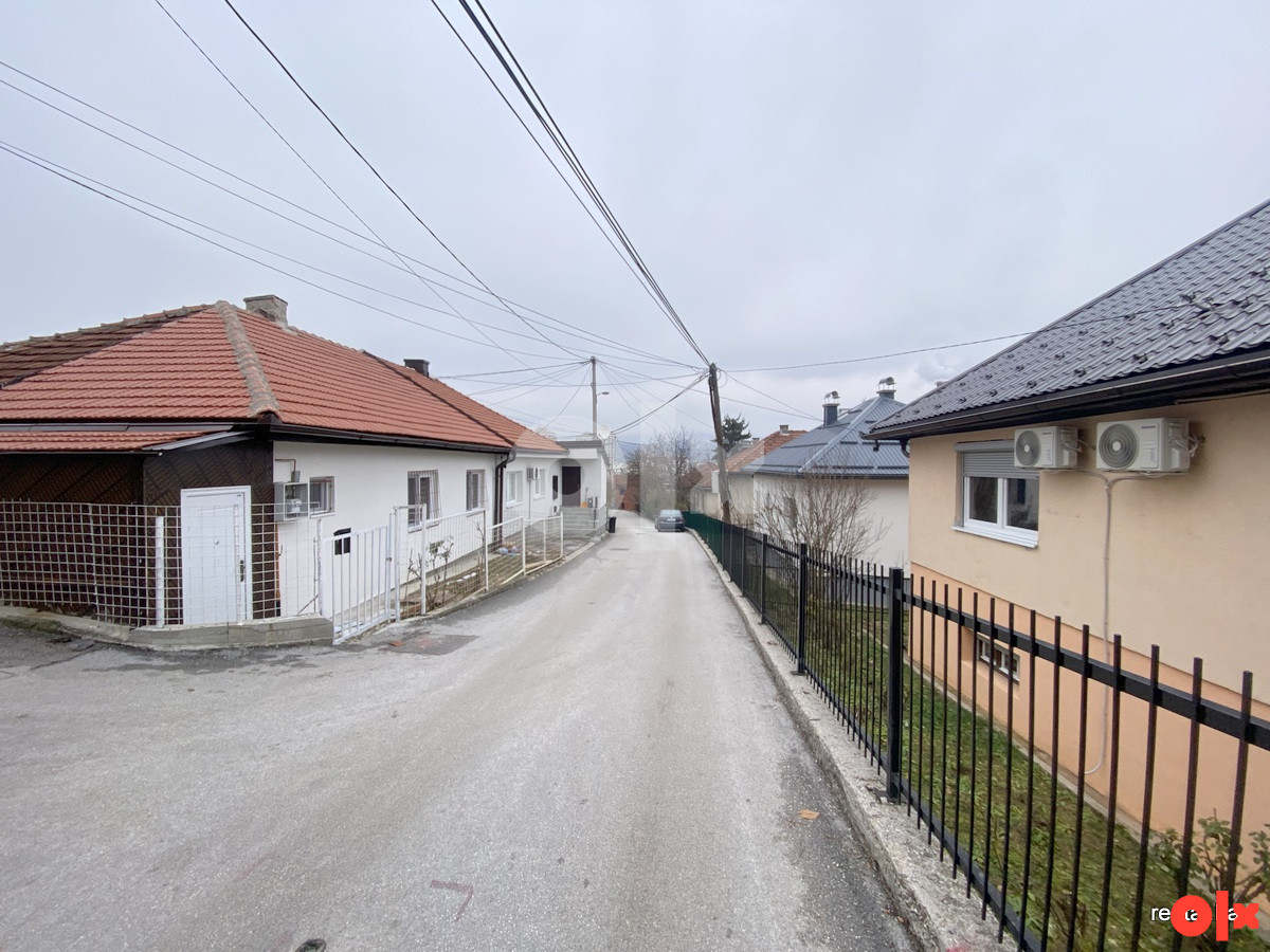 Dvosoban stan najam Hrasno brdo Sarajevo 2