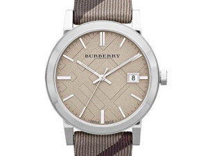 Sat Burberry BU9023