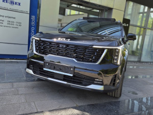 Kia SORENTO 4x4 2.2 CRDI 8DCT EX LAUNCH PANORAMA