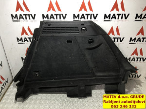 Obloga u gepeku DESNA Audi Q3 8U 2014