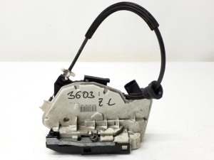 5N0839015D BRAVA VRATA  SKODA SUPERB 2009-2012