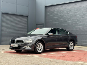 VW Passat B8.5 2.0 TDI DSG Automatik Kamera Facelift 92000km