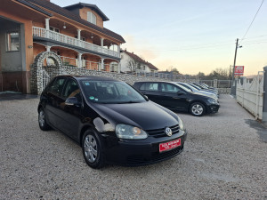 GOLF 5 1.9 TDI 77 KW REGISTROVAN bkc