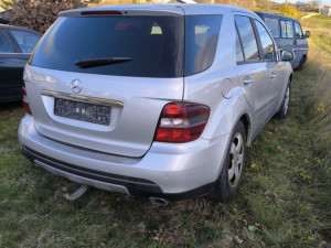 Gepek vrata Mercedes ML w164