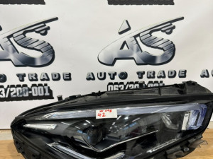 MERCEDES W118 CLA PREDNJI DESNI FAR W1189064600