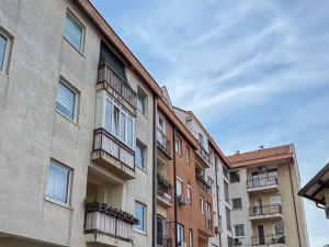 Stan, 70 m², Bijeljina