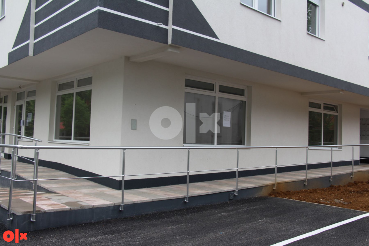 Poslovni prostor Teslić 80m2 4