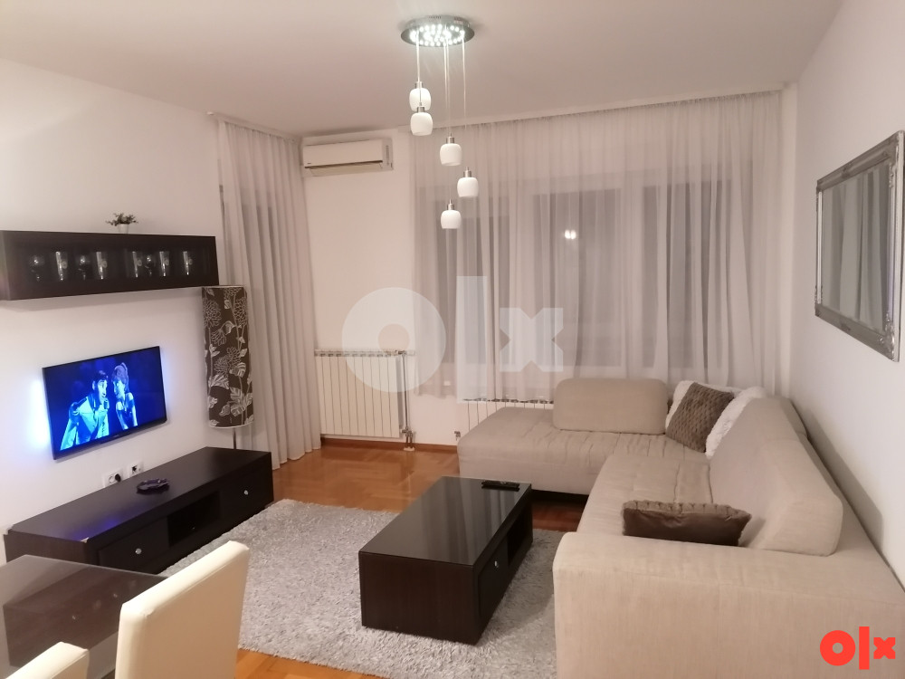 Stan na dan, sa garažom, Mejdan-Obilićevo Banja Luka 065982188 3