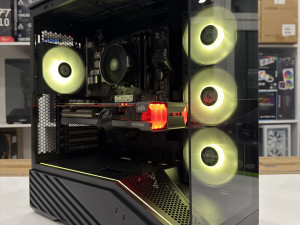 GAMING PC RX 6700 XT 12GB/RYZEN 5 5600/16GB DDR4