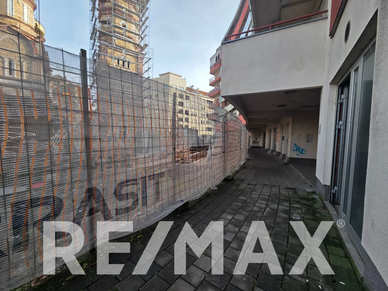 Kreiraj svoj idealan prostor! Roh bau,48m2, namjena pekoteka