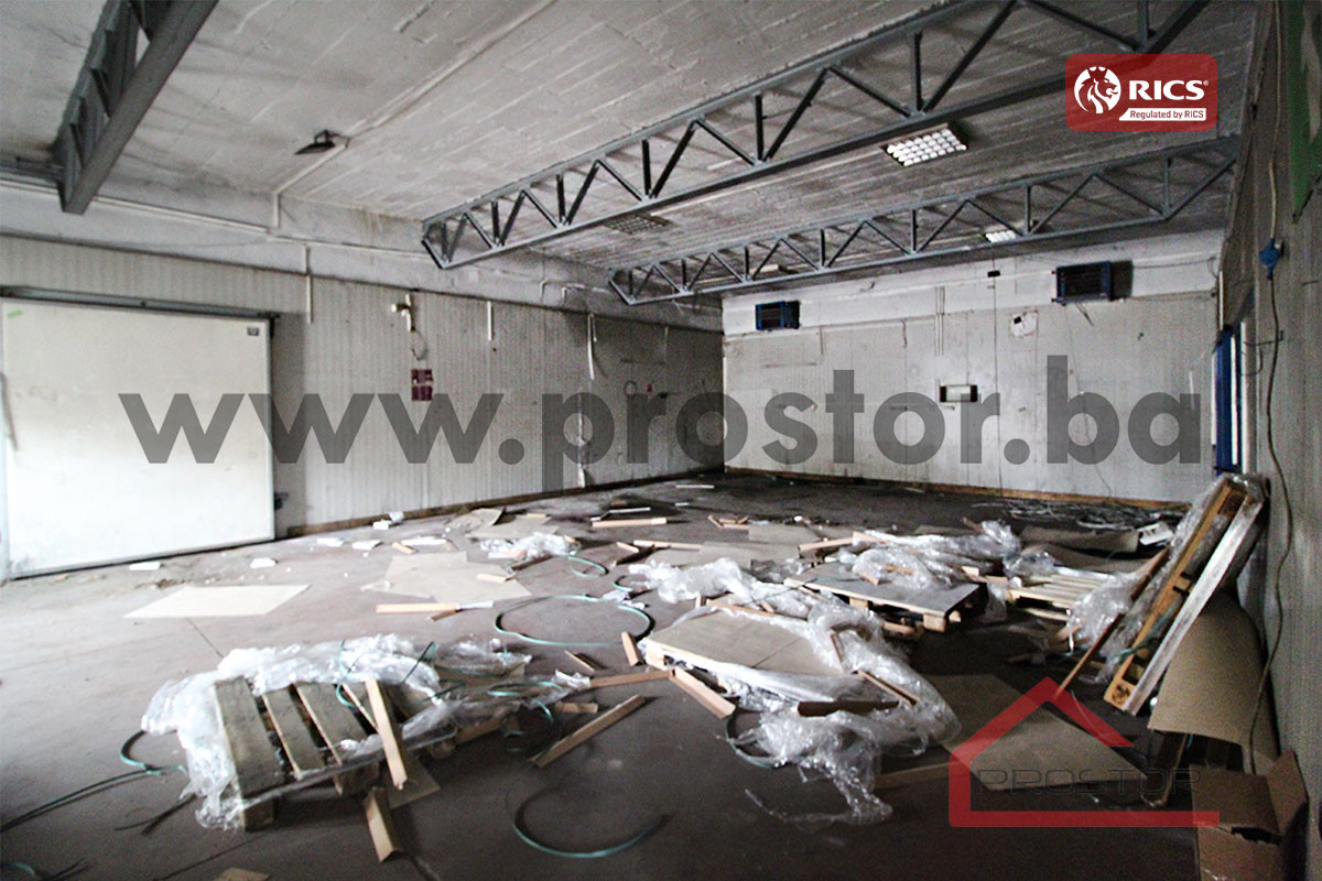 PROSTOR prodaje: Poslovni prostor, ul. Safeta Zajke, Halilovići 3