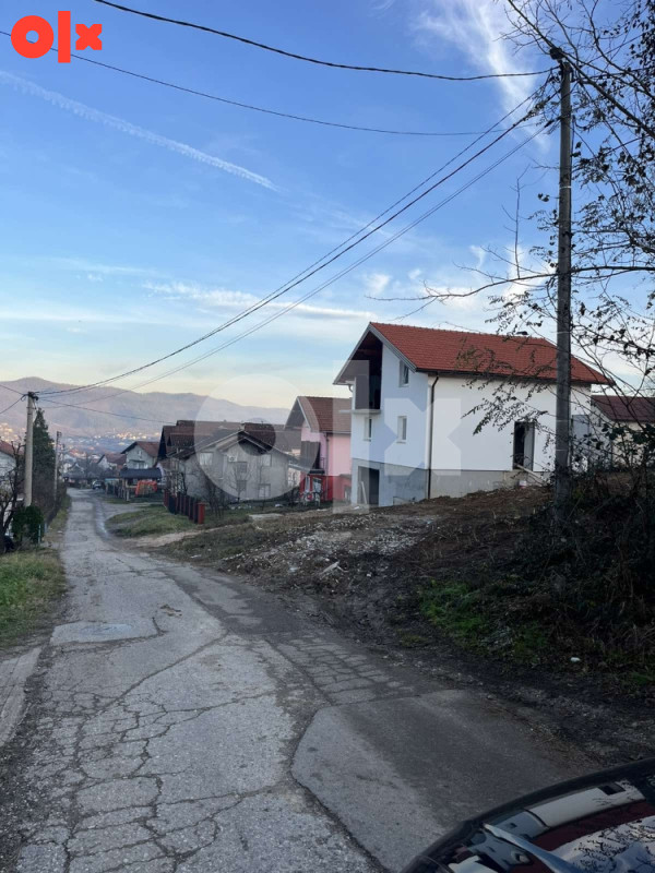 NA PRODAJU NOVOIZGRAĐENA KUĆA U NASELJU REBROVAC