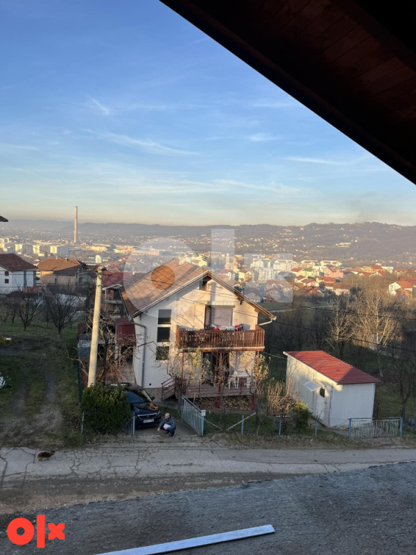NA PRODAJU NOVOIZGRAĐENA KUĆA U NASELJU REBROVAC 10