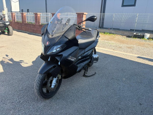 Gilera nexus 500