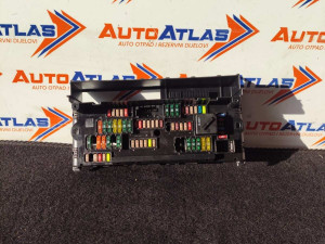 Kuciste kutija osiguraca BMW F10 F11 9210861 - 01