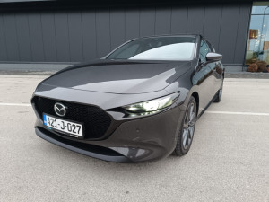 Mazda 3 Homura 08/2022 God. 2.0 Benzin/EL. 110 KW * 22.000km*