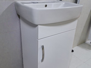 ORMARIĆ KOLO 50x86x38 sa umivaonikom 1V na nogicama