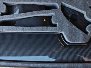 Dekorativni Maybach panel za W223 Carbon