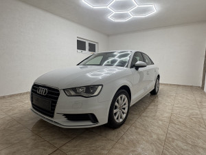 Audi A3 1.6TDI  81 KW