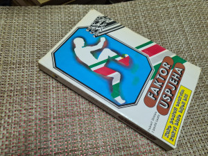 Faktor Uspjeha, Robert Sharpe, David Lewis