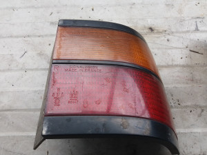 DESNO STOP SVJETLO PASAT 3 KARAVAN