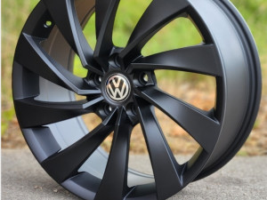 Alu feluge felge felne 18 5x112 8J ET42 57.1