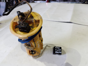 pumpa goriva bmw e46 2.0 d 110kw