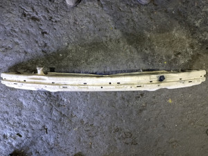 prednja udarna greda bmw e46